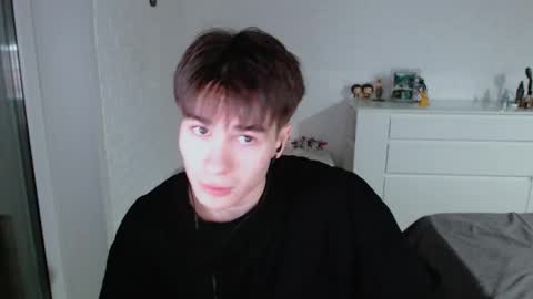 charleshanson69 online show from 11-05-25, 04:29