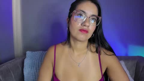 Snapshot of charlhot_ chatting on 10-21-25, 12:39 charlhot_ online show from 10-21-25, 12:39