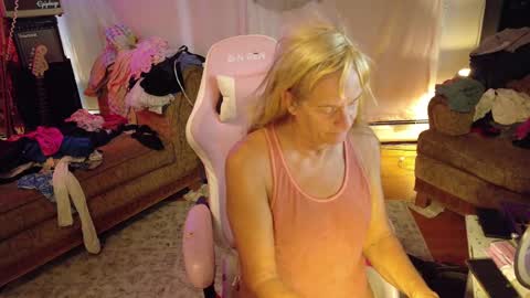 Charli online show from 10-20-25, 10:43