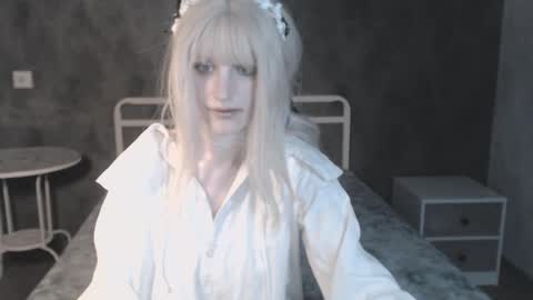 Snapshot of charlie_crystal chatting on 11-16-25, 12:55 Charlie online show from 11-16-25, 12:55