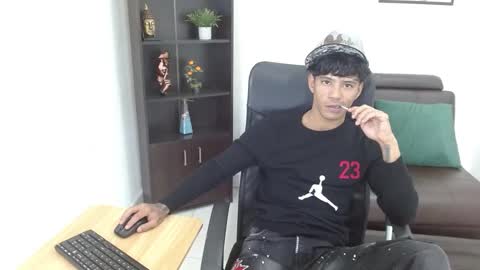 Charlie oconnor online show from 02-08-25, 03:08