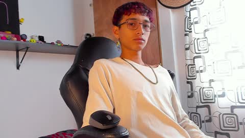 Snapshot of charlieerusso chatting on 12-10-24, 04:27 Charles Russo online show from 12-10-24, 04:27