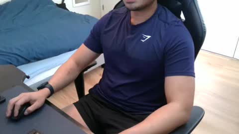 Snapshot of charliekkw chatting on 03-02-25, 08:29 charliekkw online show from 03-02-25, 08:29