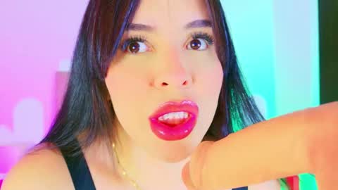 Charloott Evans online show from 11-04-25, 02:54