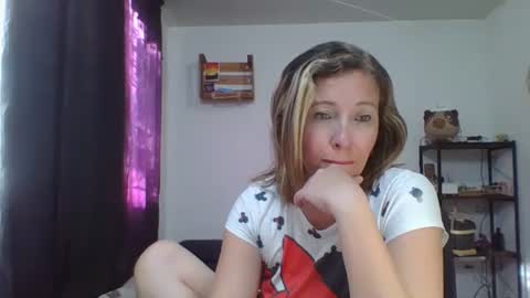 charlott online show from 01-15-25, 09:51