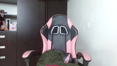 Ale punky online show from 11-22-25, 12:26