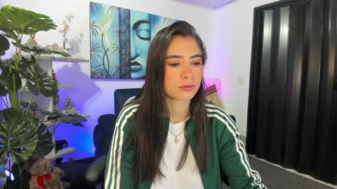 Charlote online show from 12-20-24, 03:25