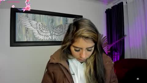 Charlote online show from 11-04-25, 11:42