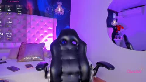 Charlott online show from 02-04-26, 09:42