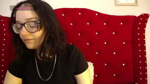 charlotte1_ls online show from 12-19-24, 09:49