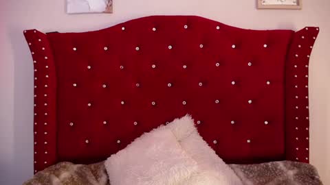 charlotte1_ls online show from 03-03-25, 09:48