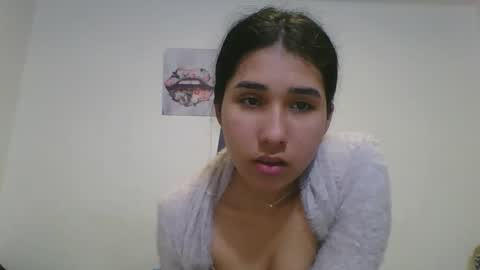 karinaa independent model online show from 01-13-25, 08:48