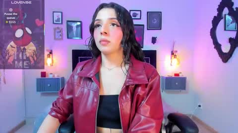 Snapshot of charlotte__benett chatting on 11-03-25, 04:36 Charlotte online show from 11-03-25, 04:36