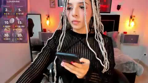 Snapshot of charlotte__benett chatting on 11-08-25, 04:34 Charlotte online show from 11-08-25, 04:34