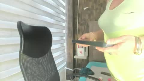 charlotte online show from 01-10-25, 06:38