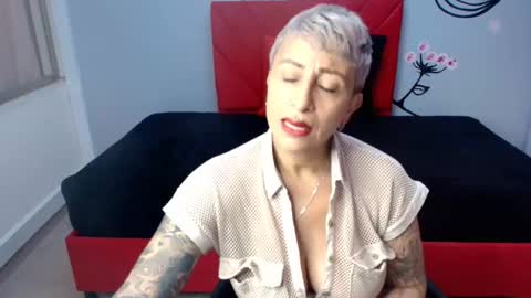 CHARLOTTE GRAY online show from 11-12-25, 12:27