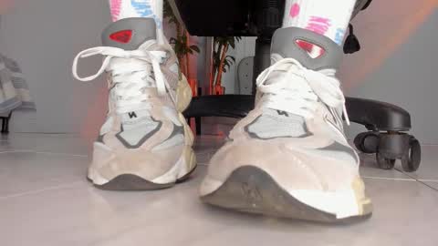 charlotte  grey online show from 10-13-25, 07:36