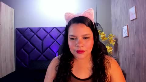 Snapshot of charlotte_brown88 chatting on 10-18-25, 01:56 charlotte_brown88 online show from 10-18-25, 01:56