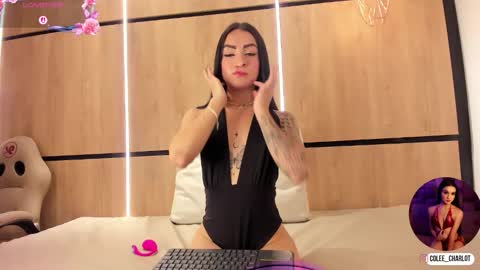 Charlotte colee online show from 01-07-26, 11:56