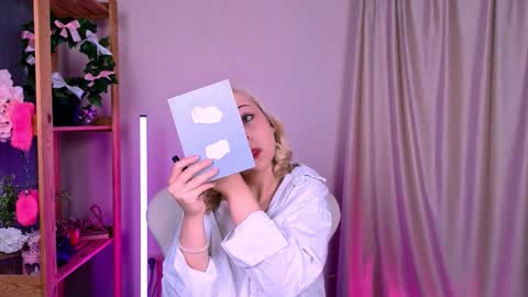 charlotte_colinss online show from 09-30-25, 04:39