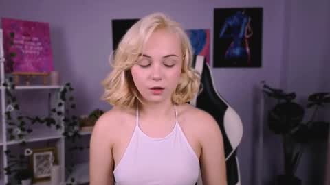 charlotte_colinss online show from 10-06-25, 03:26