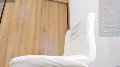 Snapshot of charlotte_cruzxx chatting on 12-28-24, 05:33 charlotte_cruzxx online show from 12-28-24, 05:33