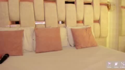 charlotte_line online show from 10-15-25, 05:02