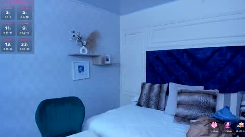 Snapshot of charlotte_mayers chatting on 11-18-25, 11:14 Charlotte Mayers online show from 11-18-25, 11:14