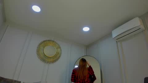 Snapshot of charlottebrownn_ chatting on 09-24-25, 02:37 charlottebrownn_ online show from 09-24-25, 02:37