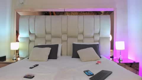 Snapshot of charlotteinpole chatting on 01-06-26, 03:54 Charlotte online show from 01-06-26, 03:54