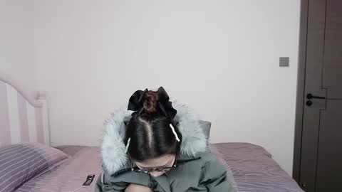 Charlotte online show from 02-12-25, 01:59