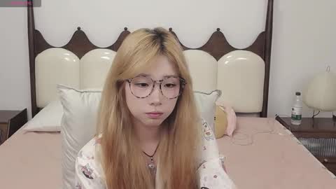 Charlotte online show from 11-08-25, 03:23