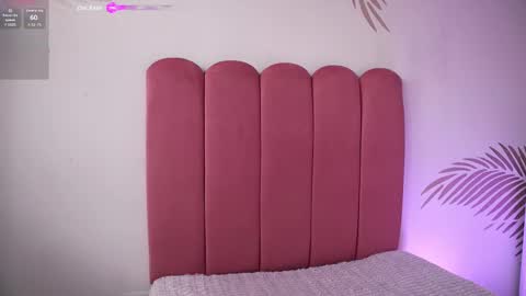 Lauren Rus online show from 10-09-25, 02:15