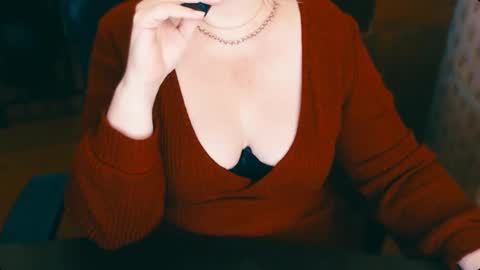 CharlotteXTasty online show from 02-07-25, 10:19