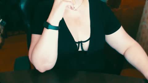 CharlotteXTasty online show from 12-04-25, 11:30