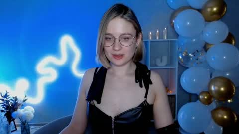 Michelle  online show from 12-07-24, 04:09