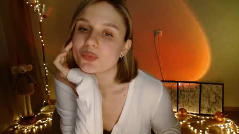 Michelle  online show from 01-12-25, 07:11