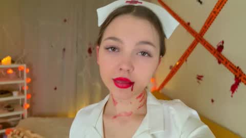 Kaylee online show from 10-27-25, 04:44