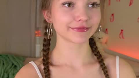 Kaylee online show from 01-12-26, 04:01