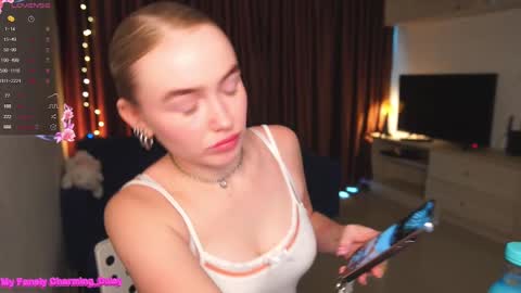 Snapshot of charming_daisy chatting on 02-28-25, 03:37 my fansly Charming daisy My Wishlist for new toys online show from 02-28-25, 03:37