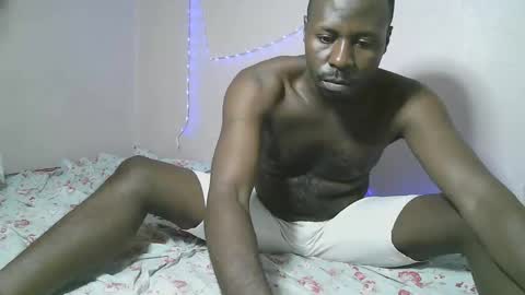 Snapshot of charmly_ chatting on 10-20-25, 07:36 charmly_ online show from 10-20-25, 07:36