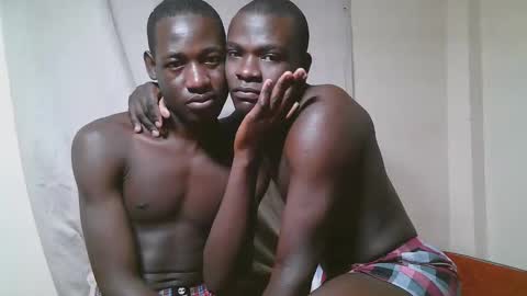 charmzboy online show from 11-06-25, 02:29