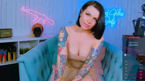 Snapshot of chaturkaterina chatting on 02-15-25, 04:47 Miss Harmony online show from 02-15-25, 04:47