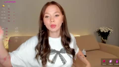 Em online show from 10-07-25, 04:37