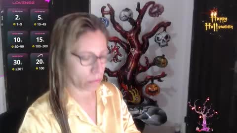 Snapshot of chayla_ruiz chatting on 11-02-25, 11:01 CHAYLA VICTORIA RUIZ online show from 11-02-25, 11:01