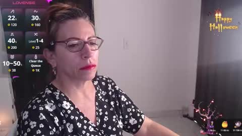 Snapshot of chayla_ruiz chatting on 11-06-25, 11:44 CHAYLA VICTORIA RUIZ online show from 11-06-25, 11:44