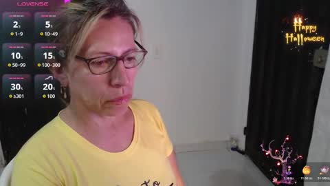 Snapshot of chayla_ruiz chatting on 11-10-25, 10:31 CHAYLA VICTORIA RUIZ online show from 11-10-25, 10:31