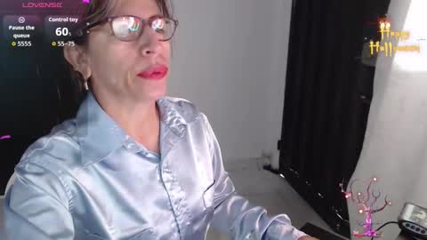 Snapshot of chayla_ruiz chatting on 11-15-25, 11:07 CHAYLA VICTORIA RUIZ online show from 11-15-25, 11:07