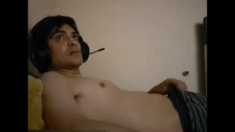 Snapshot of chaynochayno chatting on 12-21-24, 09:33 OnlyChayno online show from 12-21-24, 09:33