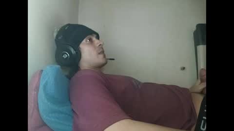 Snapshot of chaynochayno chatting on 04-16-26, 05:41 OnlyChayno online show from 04-16-26, 05:41